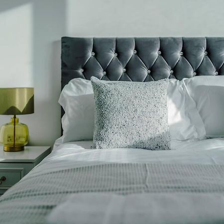 Stunning 2-Bed Premium Apartment - Free Wi-Fi 普雷斯顿 外观 照片