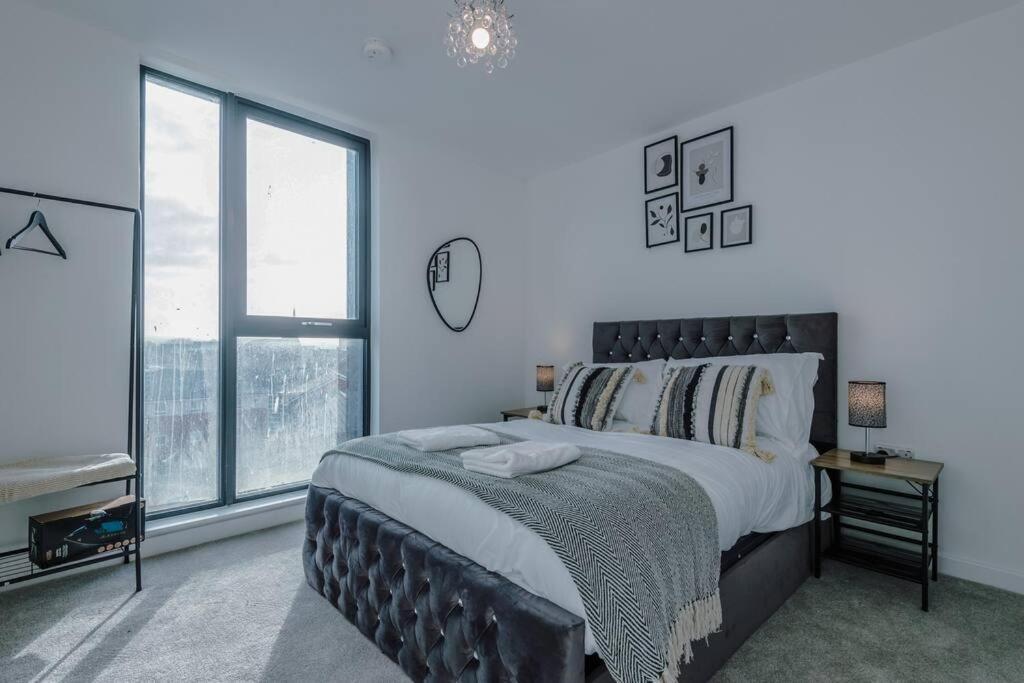 Stunning 2-Bed Premium Apartment - Free Wi-Fi 普雷斯顿 外观 照片