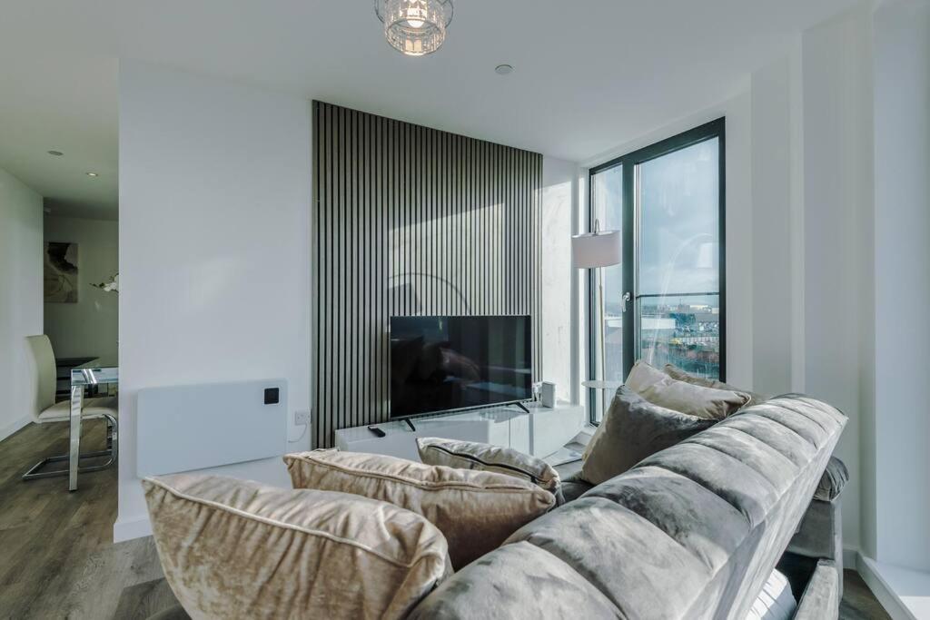 Stunning 2-Bed Premium Apartment - Free Wi-Fi 普雷斯顿 外观 照片